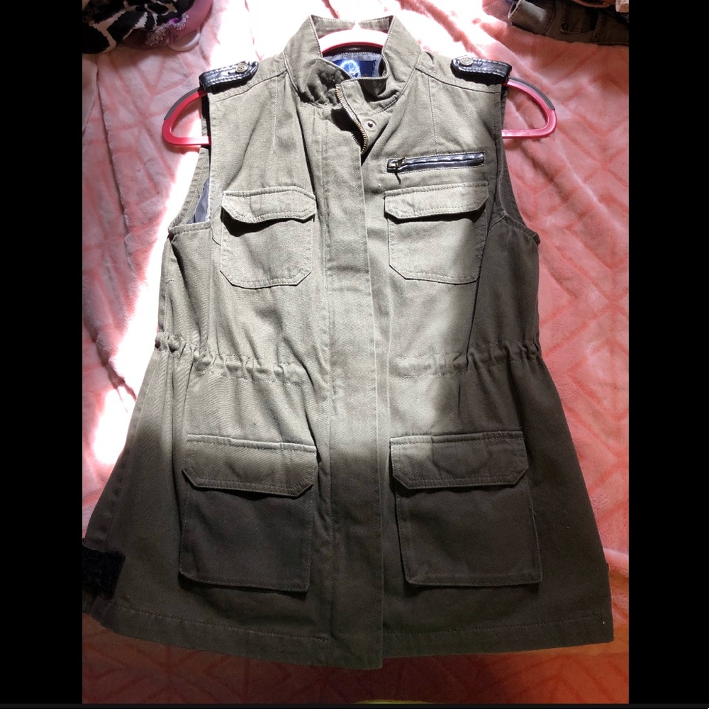 Army Green Vest!
